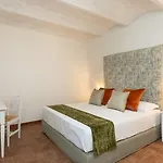 Le Beringhe 30, Emma